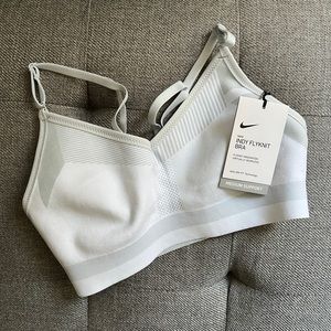 NWT Nike Indy Flyknit Bra - Size Small